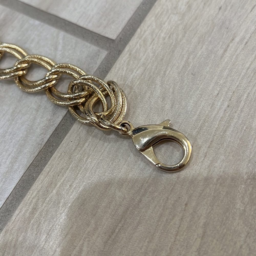 Gold Chain Belt - Picture 5 of 6